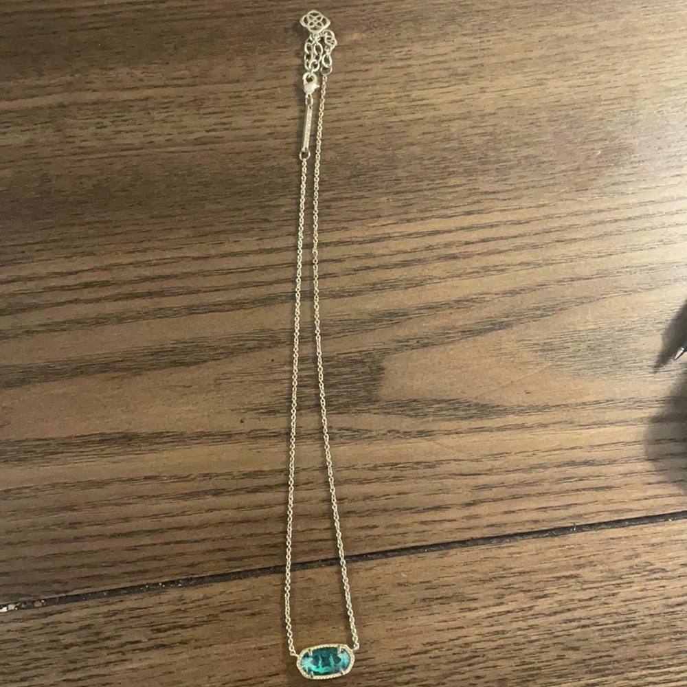 Kendra Scott Necklace - Emerald Cat’s Eye